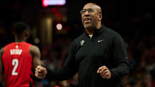 Los Knicks apuestan por Mike Brown para liderar una nueva etapa