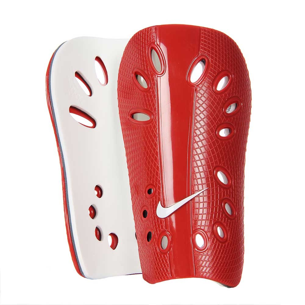 CANILLERA DE FÚTBOL PARA ADULTO MODELO NIKE ROJO