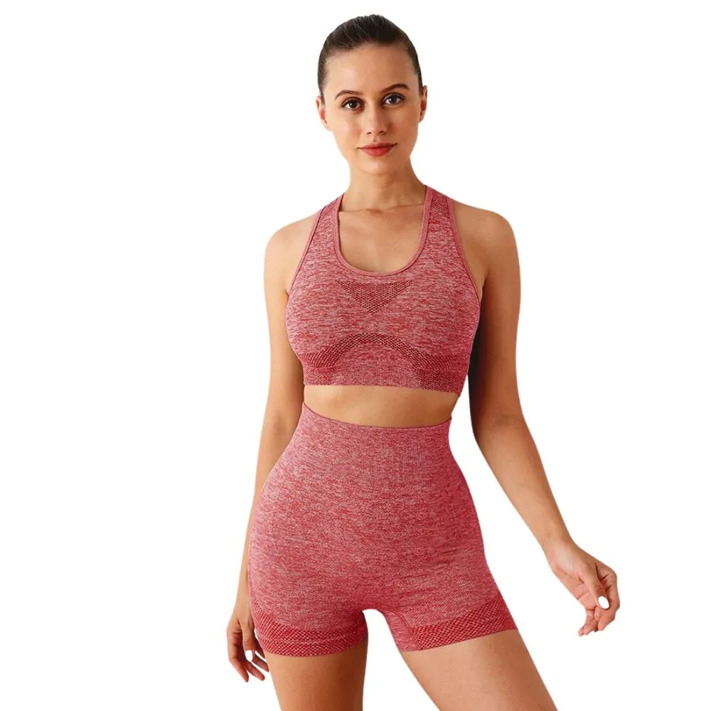 CONJUNTO SHORT PUSH UP Y TOP CON COPA GUINDA