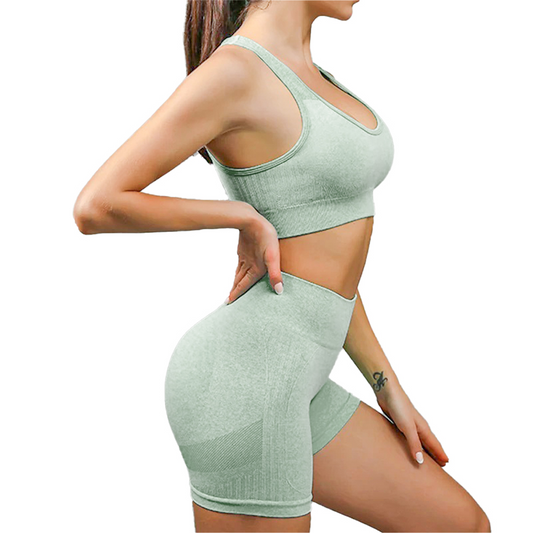CONJUNTO SHORT PUSH UP Y TOP CON COPA VERDE