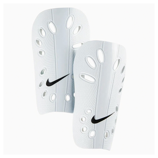 CANILLERA DE FÚTBOL PARA NIÑOS MODELO NIKE BLANCO