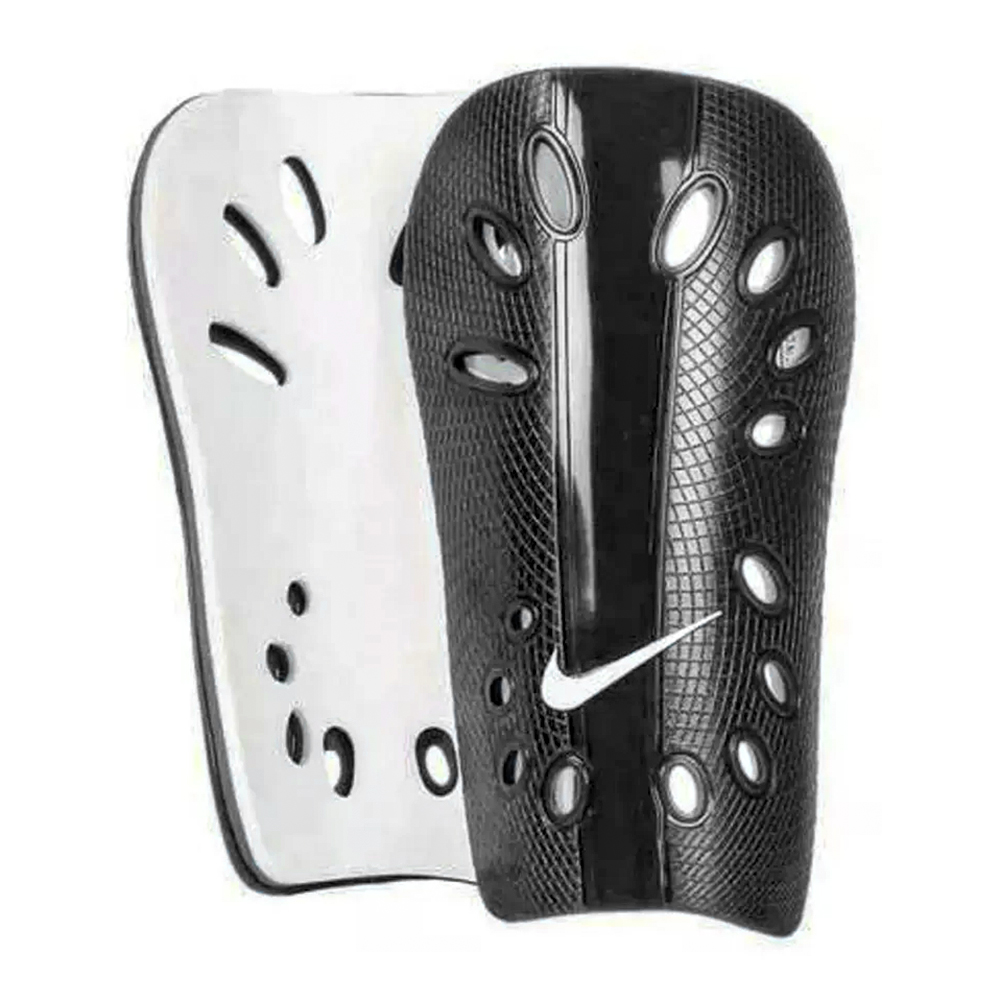 CANILLERA DE FÚTBOL PARA ADULTO MODELO NIKE NEGRO